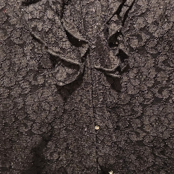 BEAUTIFUL BLACK LACE RUFFLE BLOUSE - Picture 5 of 8